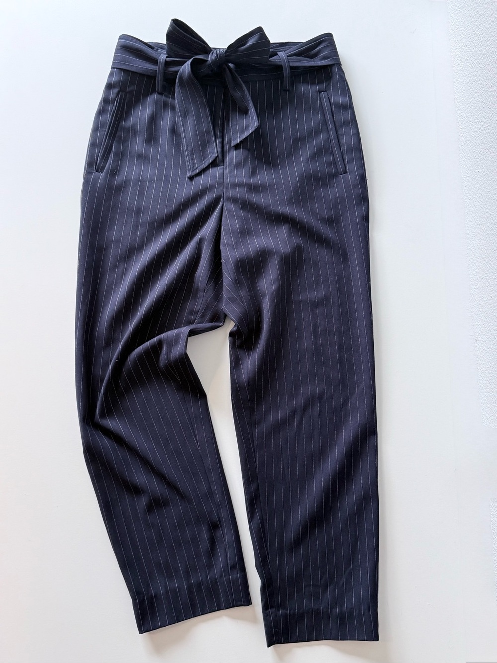Halogen Navy Pinstripe Tie Waist Trousers Pants Size 4 Petite High Rise Stretch